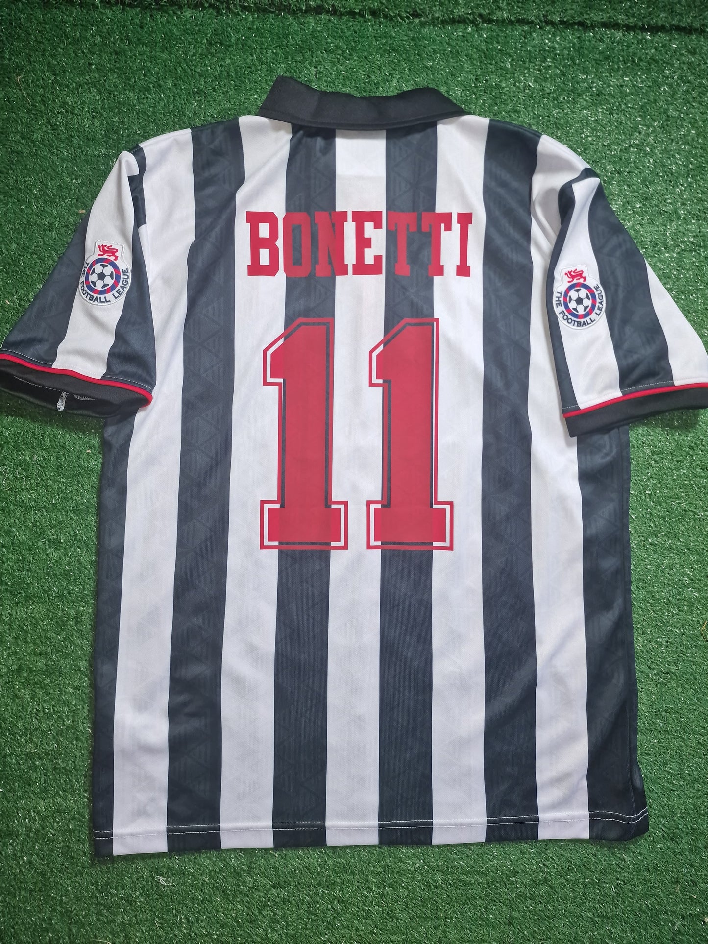 1995 Grimsby Town Home Shirt Signed by Ivano Bonetti